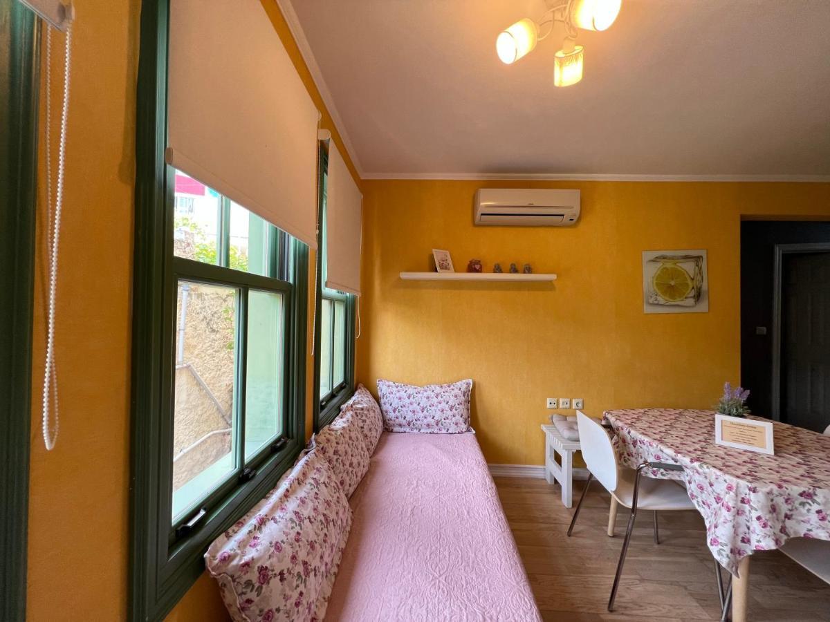 Theothea Suites Kavala Extérieur photo